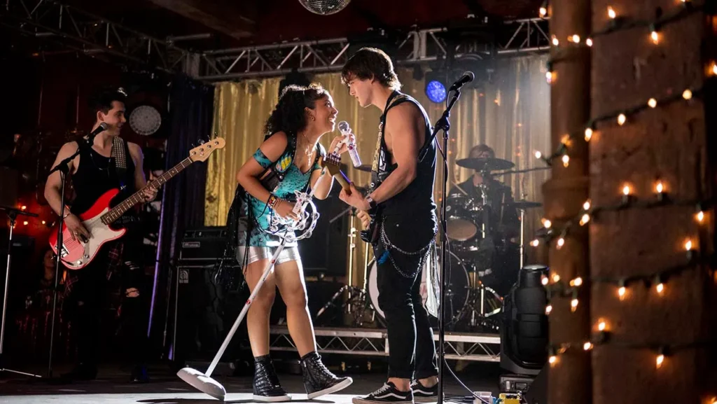 julie and the phantoms